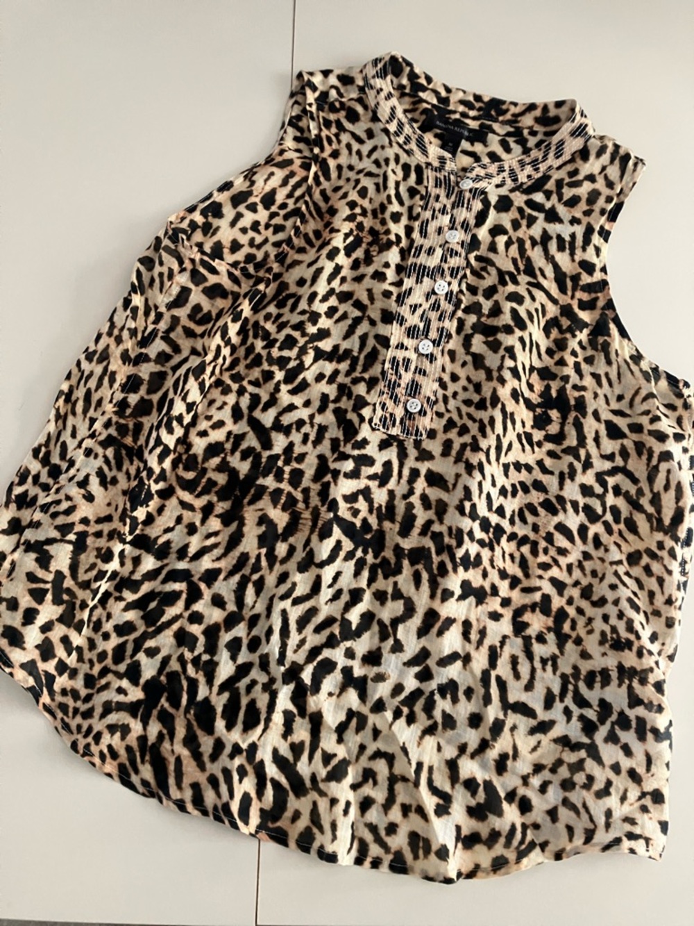 Banana Republic Leopard Print Sleeveless Blouse in Black and Tan